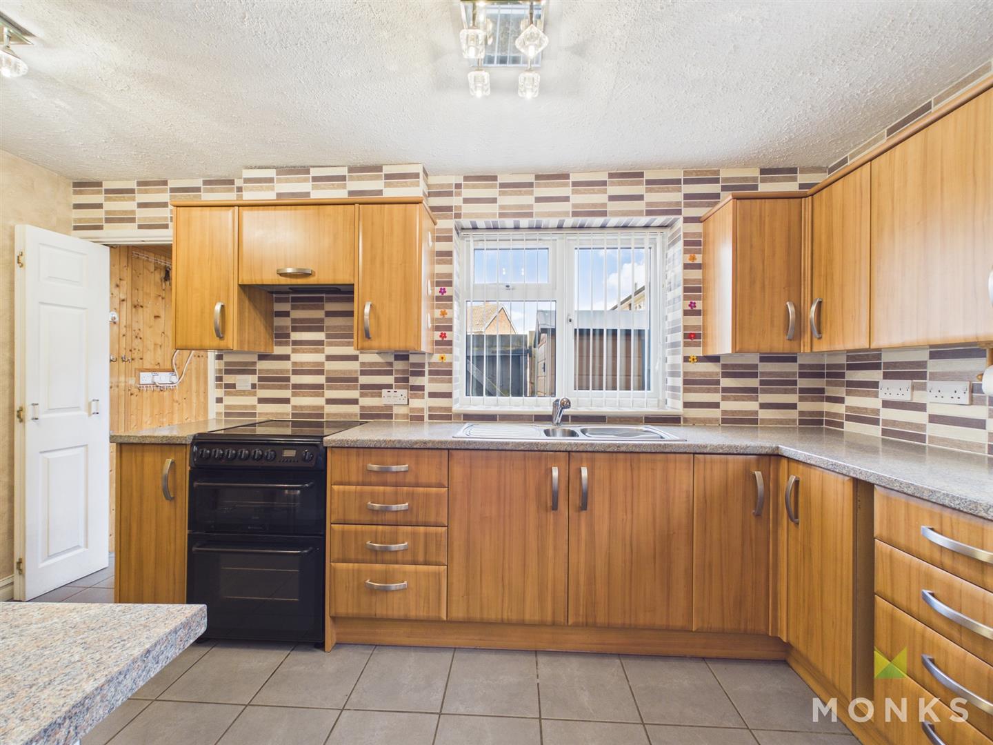 48 Fitzalan Road, Shrewsbury, SY1 3LN For Sale